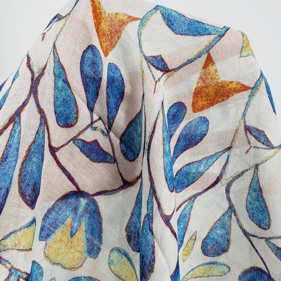 AVYA Scarf Mandala Pattern - Picture 5 of 9